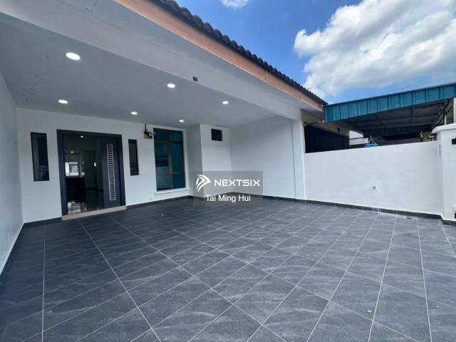 Warehouse for sale in Johor