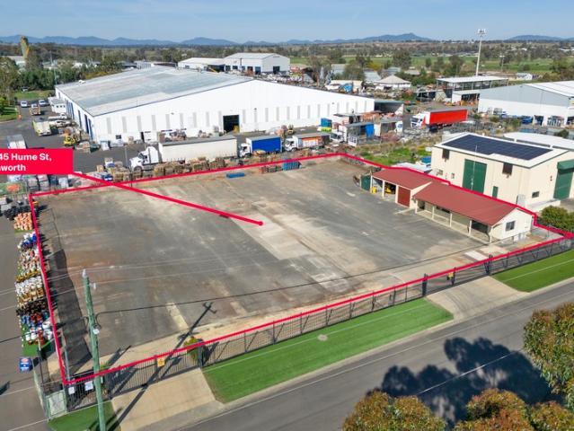 Warehouse for sale in Piallamore, New South Wales