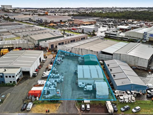 Warehouse for sale in Bibra Lake, Western Australia