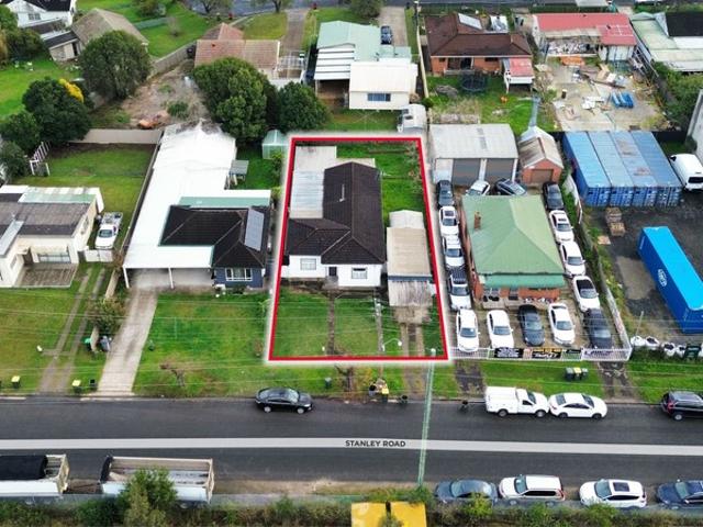 Warehouse for sale in Sydney, New South Wales