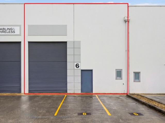 Warehouse for sale in Wollongong West, New South Wales