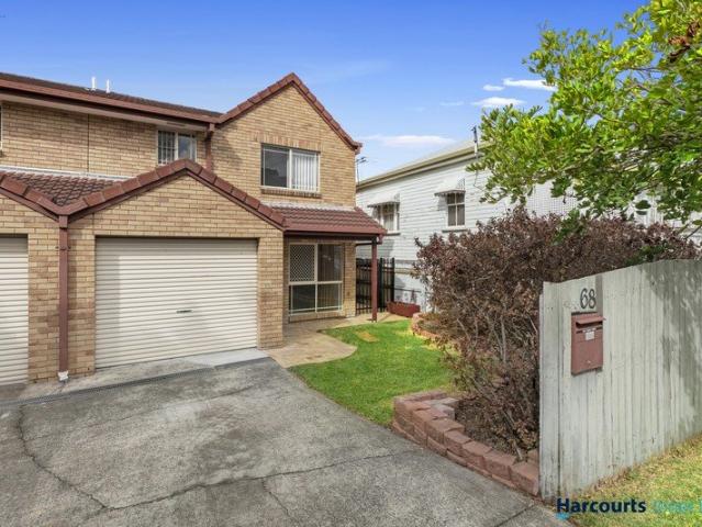 Townhouse for rent in Toombul, Queensland