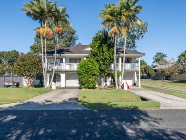 Townhouse for sale in Bom Bom, New South Wales