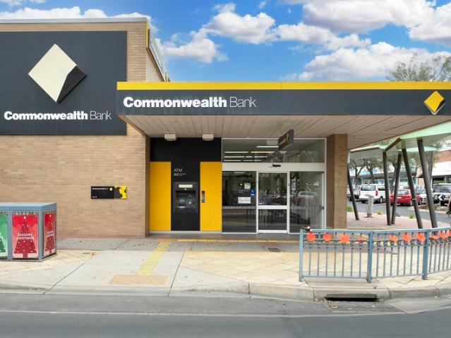 Office for sale in Swan Hill, Victoria