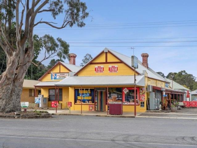 House for sale in Creswick, Victoria
