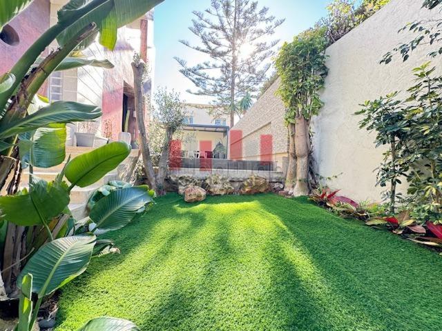 Villa vente à Anfa, Gharb-Chrarda-Beni Hssen