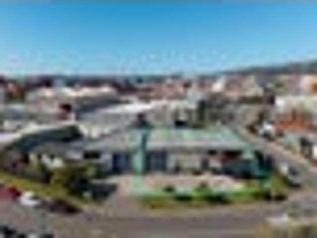 House for sale in Chaslands, Canterbury