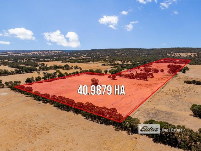 Cottage for sale in Waroona, Western Australia