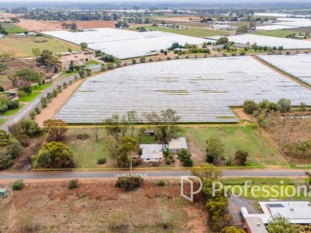 House for sale in Nichols Point, Victoria