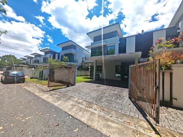 Residential House for sale in Sendayan Village, Negeri Sembilan