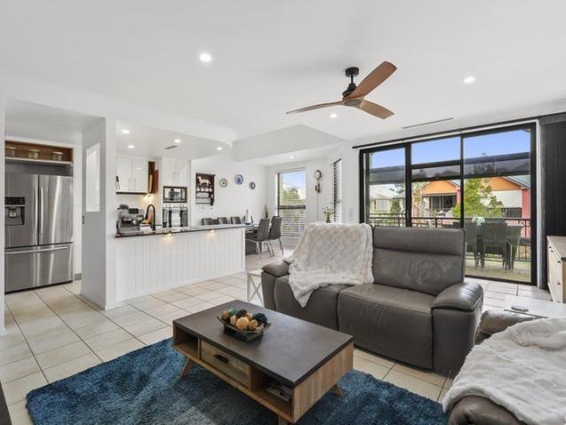 Apartment for sale in Fernbrook, Queensland