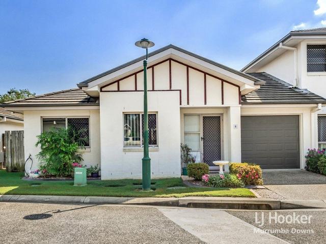 Townhouse for sale in Toombul, Queensland