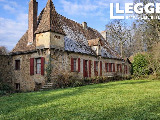 Château vente à Rochechouart, Champagnac-la-rivière