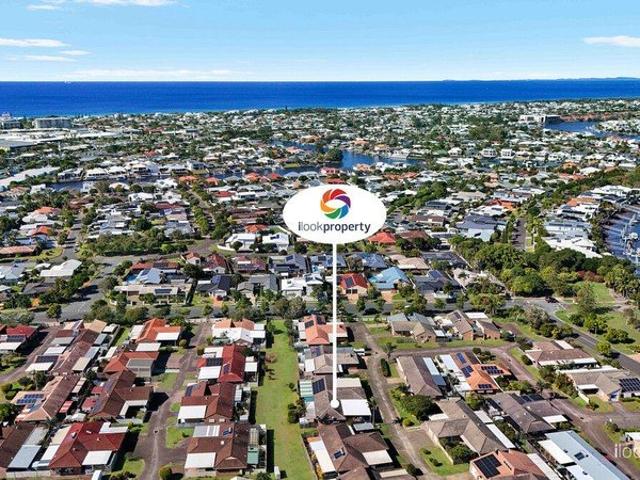 Duplex for sale in Kings Creek, Queensland