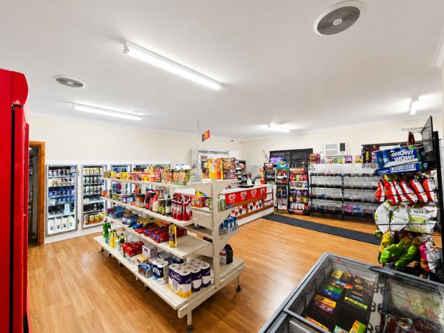 Retail for sale in Cooloongup, Western Australia