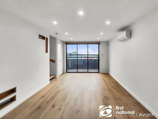 Townhouse for rent in Camerons Creek, Victoria