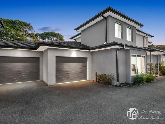 Townhouse for sale in Camerons Creek, Victoria