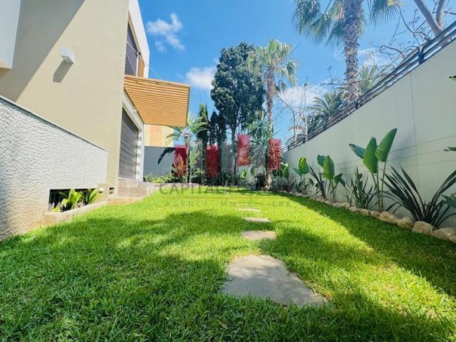 Villa location à Anfa, Gharb-Chrarda-Beni Hssen