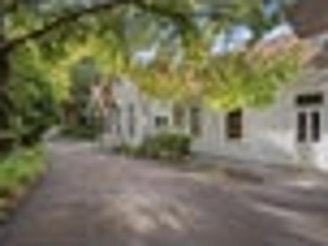 House for sale in Balmoral