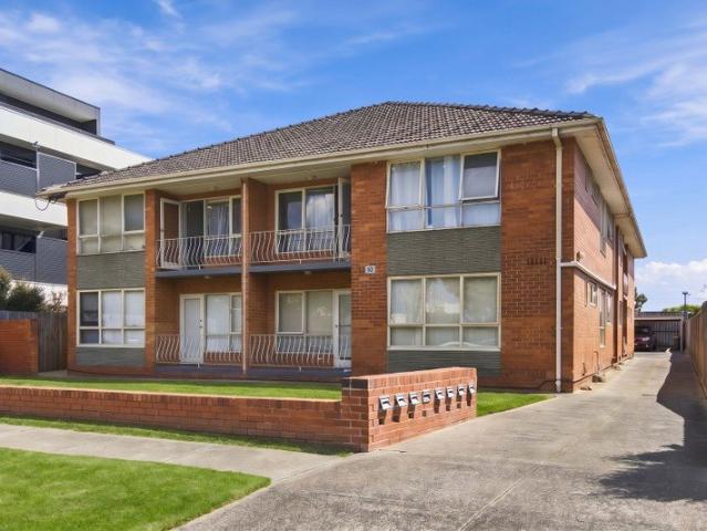 Flat for sale in Springvale, Melbourne
