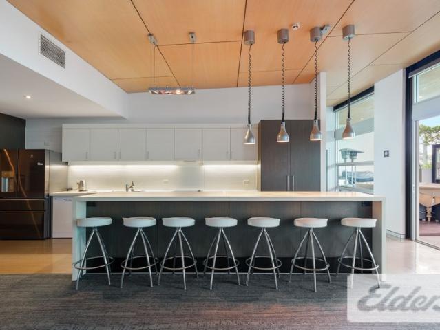 Office for rent in Toombul, Queensland