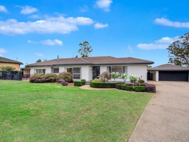 House for sale in Armidale
