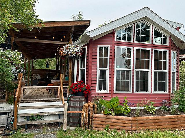 House for sale in Lacombe, Alberta