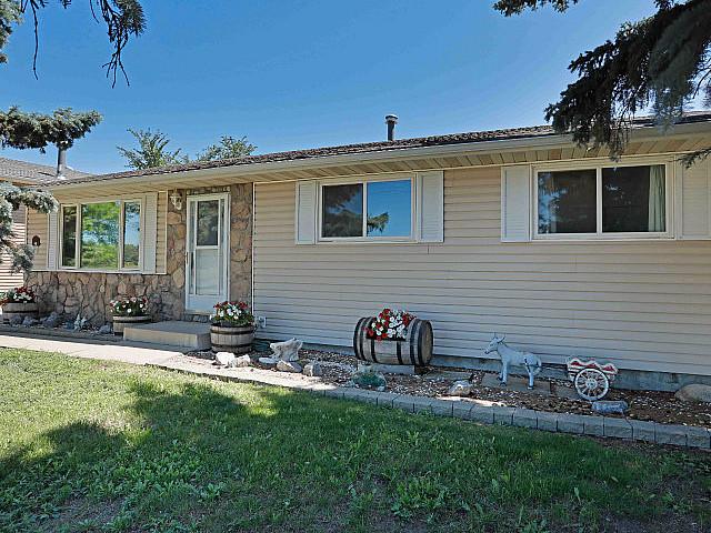 House for sale in Alberta