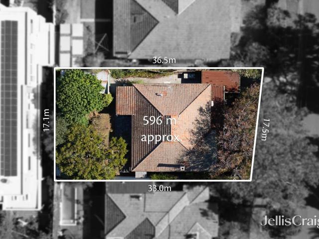House for sale in Brighton