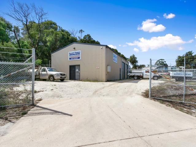 Warehouse for sale in Loch Sport, Victoria