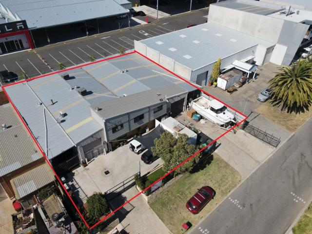 Warehouse for sale in O'connor, Western Australia