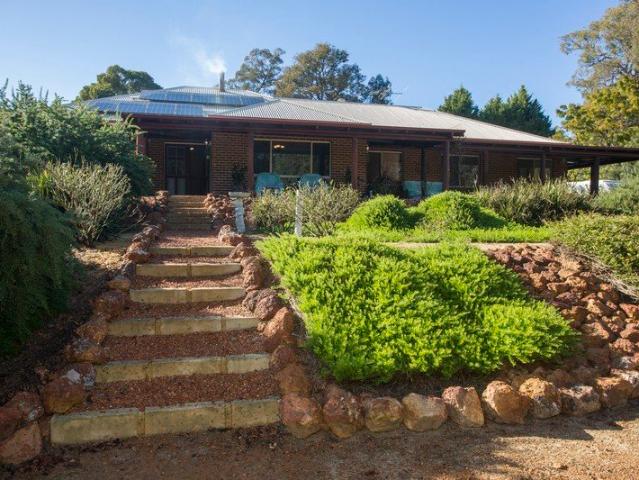 House for sale in Jarrahdale, Western Australia