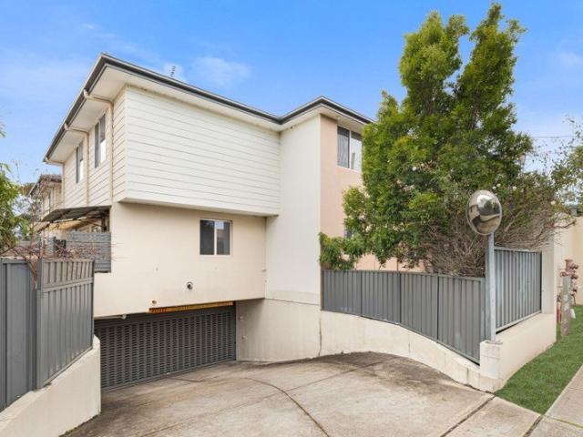 Townhouse for sale in Sydney, New South Wales