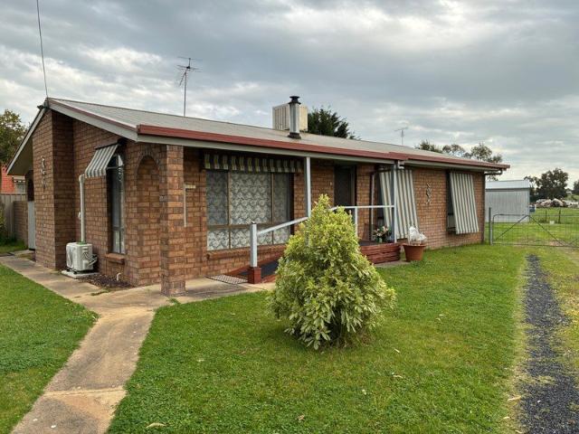 House for sale in Apsley
