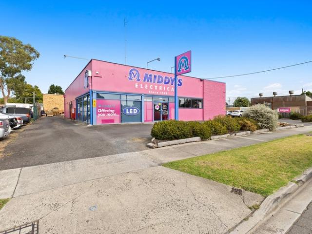 Warehouse for rent in Traralgon, Victoria