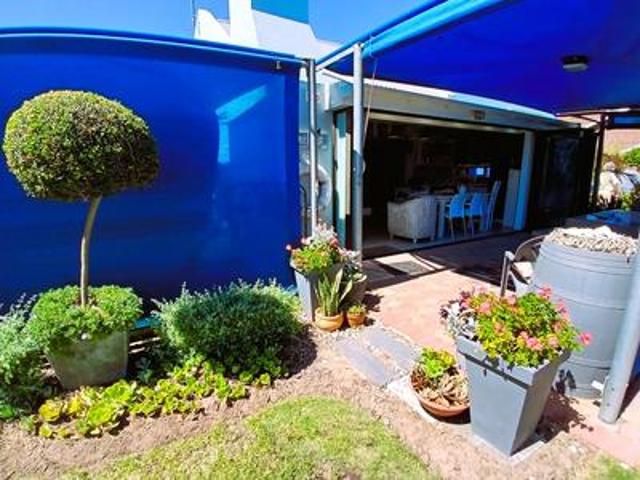 House for sale in Groot Brak Rivier, Western Cape