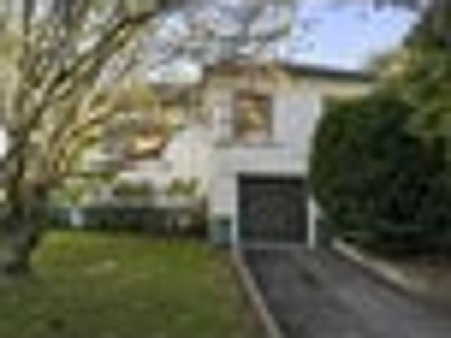 House for sale in Royal Oak