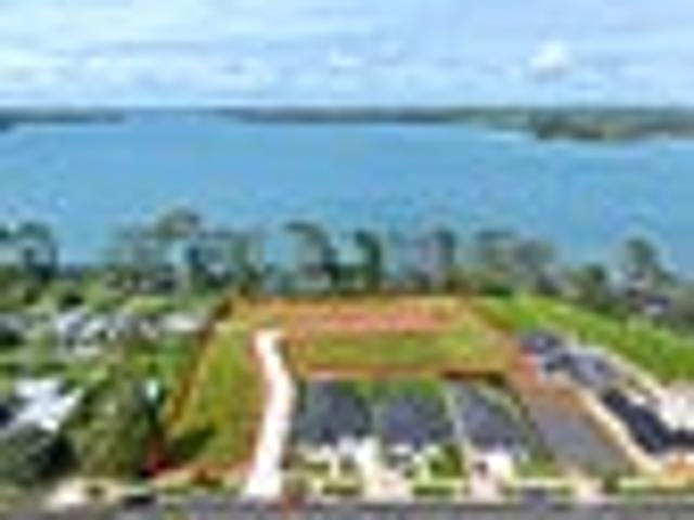 Land for sale in Awhitu