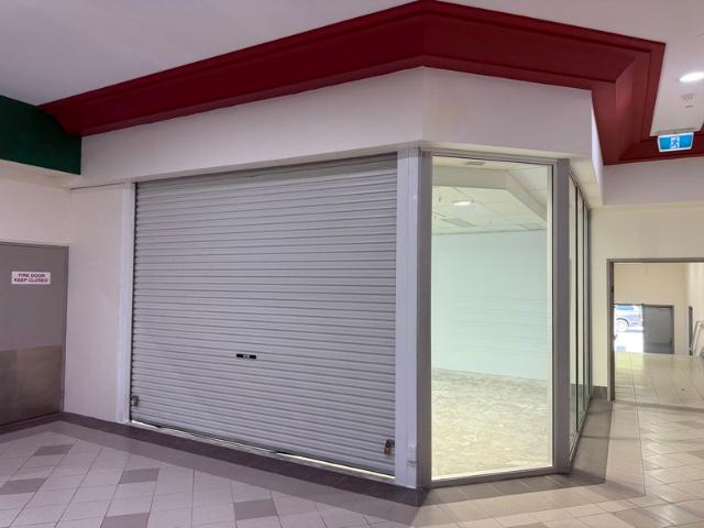 Retail for rent in Alexander Heights, Western Australia