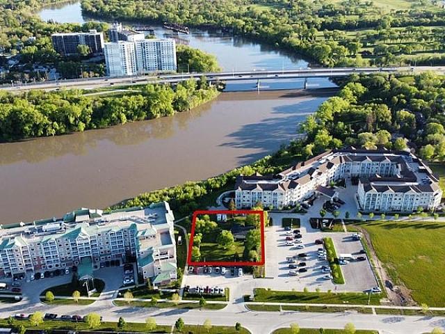 Land for sale in East St. Paul, Manitoba