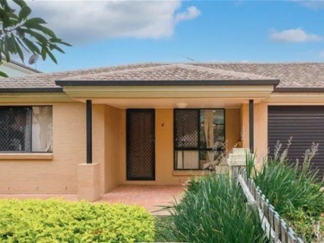 Villa for sale in Toombul, Queensland