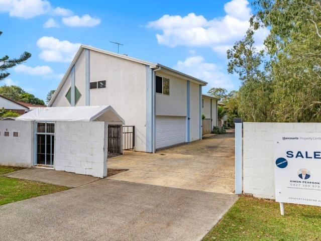 Townhouse for sale in Toombul, Queensland