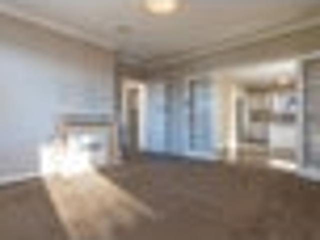House for sale in Takaro