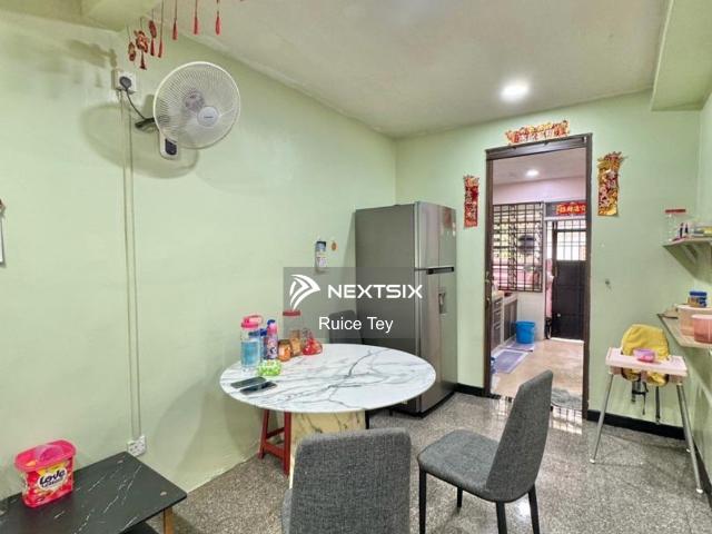 Shop for sale in Country Heights Damansara, Kuala Lumpur