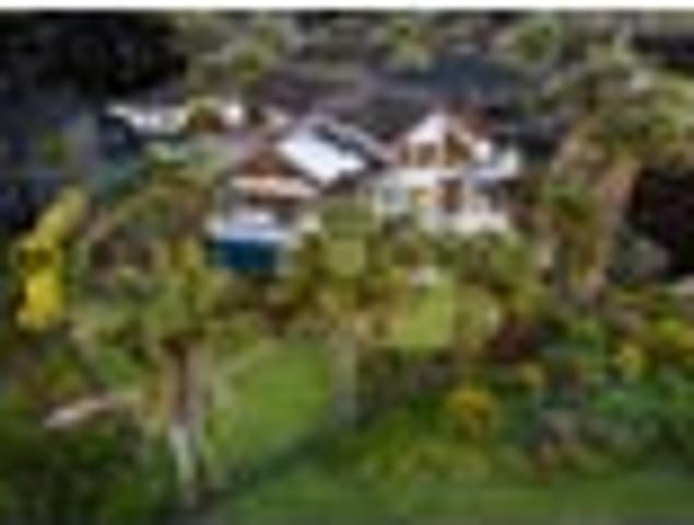 House for sale in Henderson-Massey, Rapanui