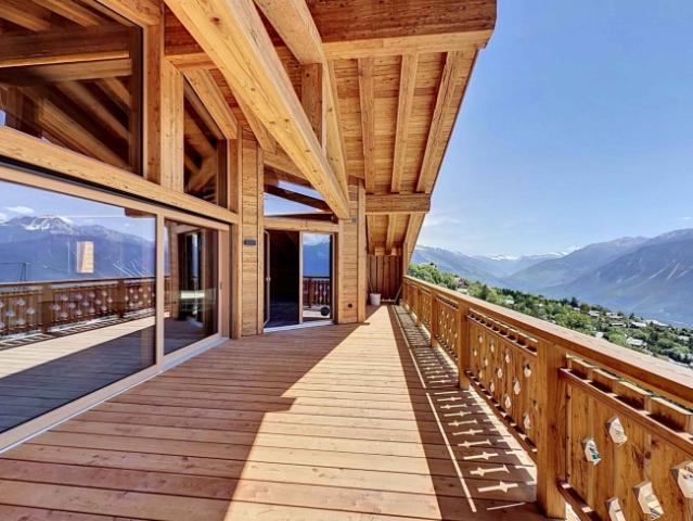 Attikawohnung kaufen in Les Violettes, Crans-Montana