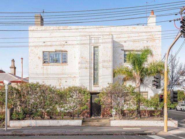 Flat for sale in Camerons Creek, Victoria