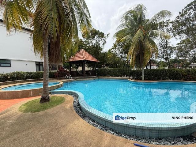 House for sale in Malaka