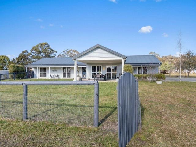 Cottage for sale in Bundanoon, New South Wales