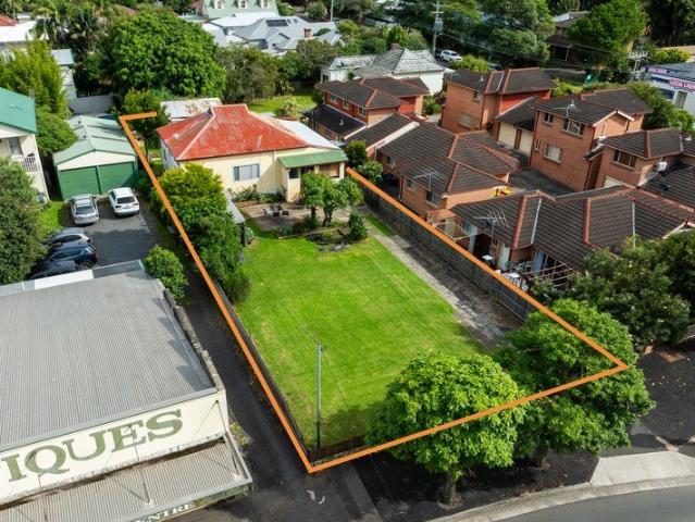 House for sale in Wollongong West, New South Wales